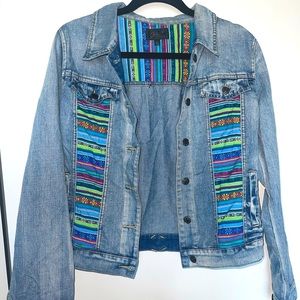 Chiqle tribal tapestry accent jean jacket